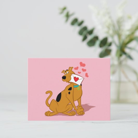 Scooby-Doo - Holding Valentijn Envelope Feestdagenkaart (Staand voorkant)
