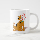 Scooby-Doo - Holding Valentijn Envelope Grote Koffiekop (Rechts)