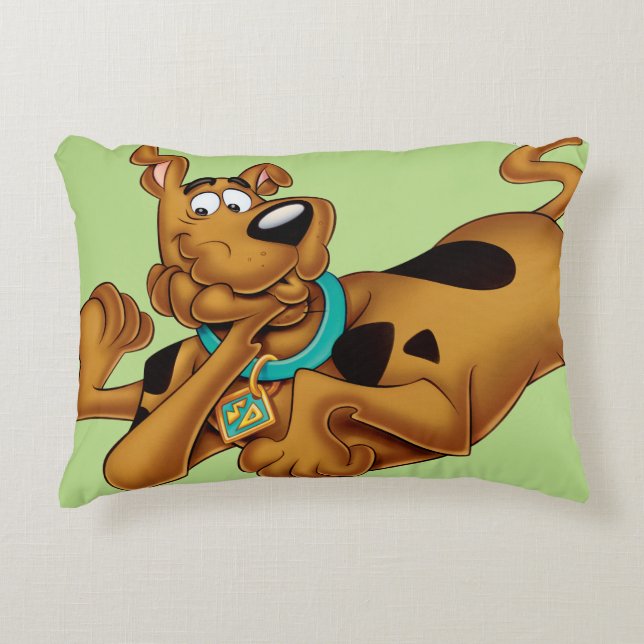 Scooby-Doo Lying Down Decoratief Kussen (Voorkant)