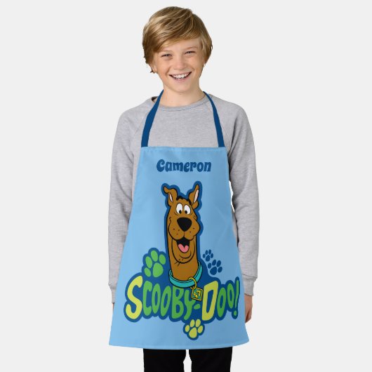 Scooby-Doo Paw Print Character Badge Schort (Gedragen)