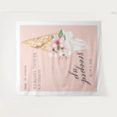 Scooped Up Bruiloftsfeest Wandkleed (Voorkant (horizontaal))