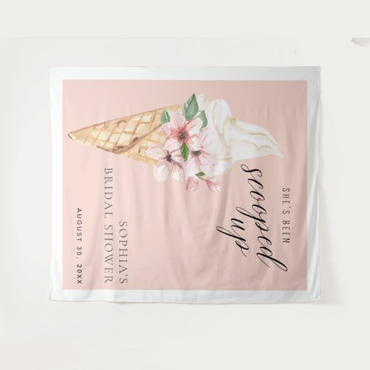 Scooped Up Bruiloftsfeest Wandkleed (Voorkant (horizontaal))