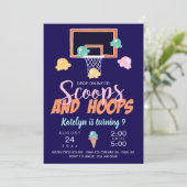 Scoops and Hoops Meisjes Basketbal Uitnodiging (Staand voorkant)