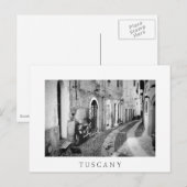 Scooter in een straat in Italië, zwart-wit Briefkaart (Voorkant / Achterkant)