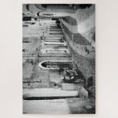 Scooter in een straat in Italië, zwart-wit Legpuzzel (Verticaal)