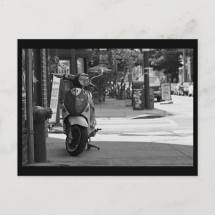 Scooter South Street BW Briefkaart