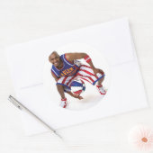 Scooter tussen de benen ronde sticker (Envelop)