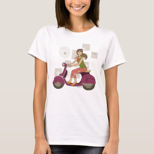 Scooter zus Schattige meisje op een Paarse motor T-shirt (Voorkant)