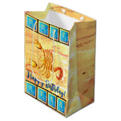 Scorpia - Happy Birthday Medium Gift Bag Medium Cadeauzakje (Voorkant Gekanteld)