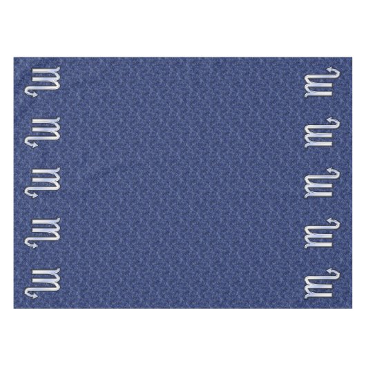 Scorpio Zodiac Sign on Navy Blue Camo Tafelkleed (Voorkant (Horizontaal))