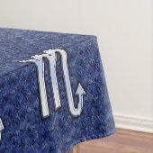 Scorpio Zodiac Sign on Navy Blue Camo Tafelkleed (Voorbeeld)