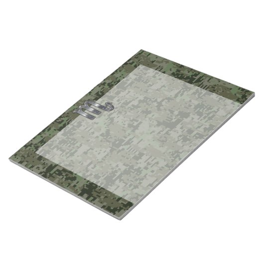 Scorpio Zodiac Sign Woodland Digital Camo Notitieblok (Schuin)