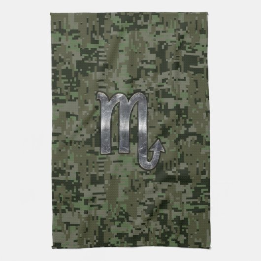 Scorpio Zodiac Symbol Woodland Digital Camo Theedoek (Verticaal)