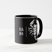 - Scorpion en uw Initialen Ver.2 Mok (Voorkant rechts)