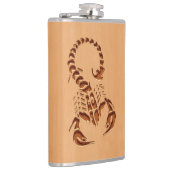 Scorpion silhouet gegraveerd op houtafbeelding heupfles (Rechts)