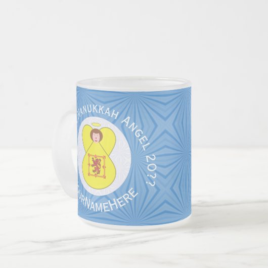 Scot Lion Rampant Flag Hanukkah Angel - Jaar Naam Matglas Koffiemok (Voorkant links)