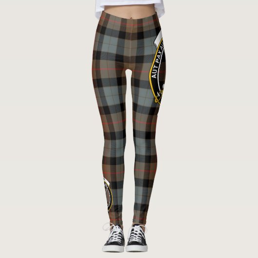 Scotstee Clan Gunn Weathered Crest Tartan Vrouwen Leggings (Voorkant)