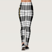 Scotstee Clan MacFarlane Black & White Crest Tarta Leggings (Achterkant)