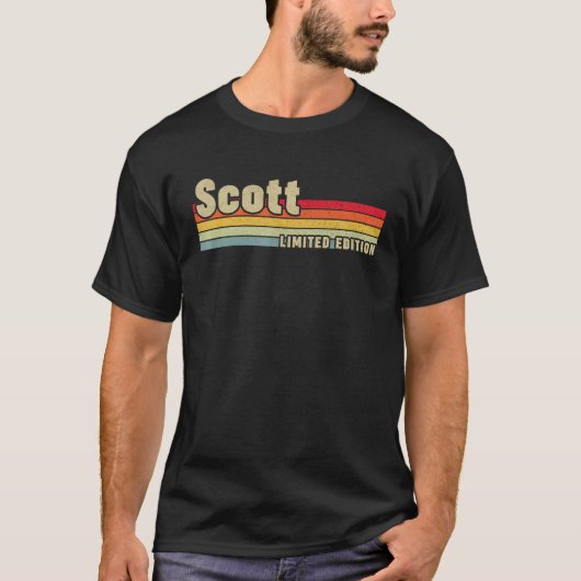 Scott Gift Naam Gepersonaliseerde Verjaardag Grapp T-shirt (Voorkant)