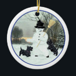 Scottie Dog Ornament<br><div class="desc">Het ontwerp van de Schotse kerstterier is gemaakt van mijn oorspronkelijke kunstwerk en is beschikbaar op kleding, nieuwtjes en cadeautjes voor jezelf, of voor die speciale Schotse terrier die je kent! Wil je een ander product? Ga eenvoudig naar de productpagina en klik Overdracht Dit Ontwerp aan een ander Product en...</div>