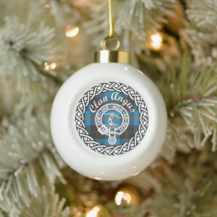 Scottish Clan Angus Tartan en Crest Keramische Bal Ornament