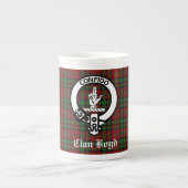 Scottish Clan Boyd Crest Badge & Tartan Porselein Kop (Voorkant)