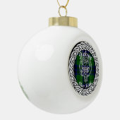 Scottish Clan Dickson Tartan en Crest Keramische Bal Ornament (Links)