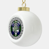 Scottish Clan Dundas Tartan en Crest Keramische Bal Ornament (Rechts)