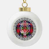 Scottish Clan Gillies Tartan en Crest Keramische Bal Ornament (Voorkant)