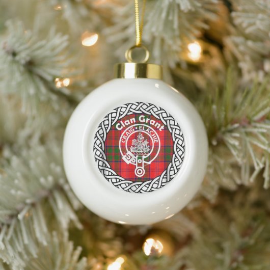 Scottish Clan Grant Tartan en Crest Keramische Bal Ornament (Boom)