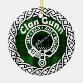 Scottish Clan Gunn Tartan en Crest Keramisch Ornament (Voorkant)