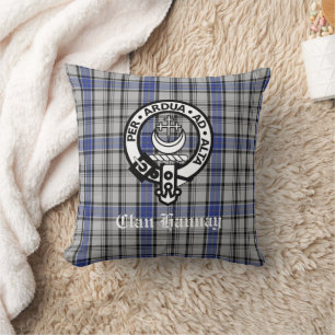 Scottish Clan Hannay Crest Badge en Tartan Custom Kussen