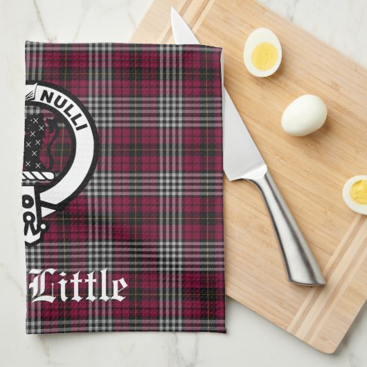 Scottish Clan Little Crest Badge and Tartan Custom Theedoek (Quarter Fold)
