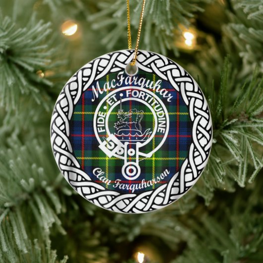 Scottish Clan MacFarquhar Tartan en Crest Keramisch Ornament (Boom)