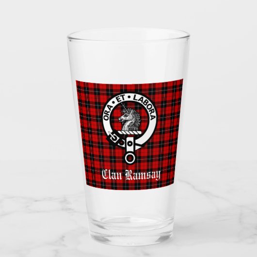 Scottish Clan Ramsay Crest Badge & Tartan Glas (Voorkant)