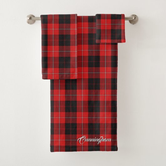 Scottish Flair Clan Cunningham Tartan Pset Bad Handdoek (Insitu)