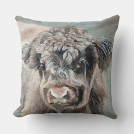 Scottish Highland Calf on Green Kussen