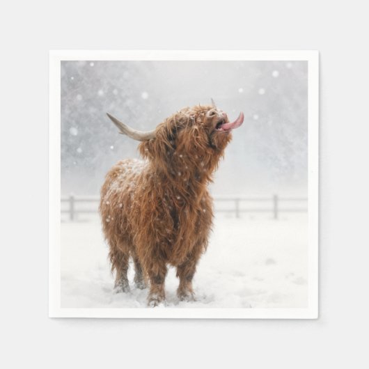 Scottish Highland Cow Licking Snowflakes Servet (Voorkant)