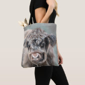 Scottish Highland Cow on Green Tote Bag (Dichtbij)