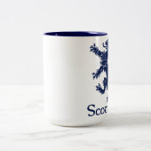 Scottish Rampant Lion Navy Blue Tweekleurige Koffiemok (Center)