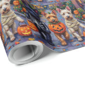 Scottish Terrier Dogs in Halloween Costumes Cadeaupapier (Rol Hoek)
