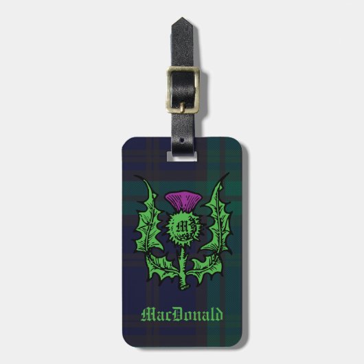 Scottish Thistle on Dark Tartan Custom Name Bagagelabel (Voorkant verticaal)