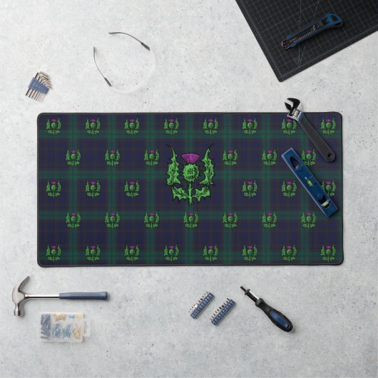 Scottish Thistle op Dark Tartan Custom Monogram Bureaumat (Werkstation)