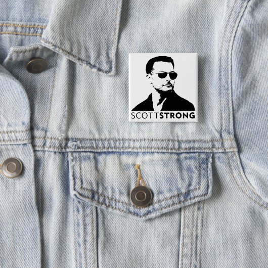 SCOTTSTRONG-BUTTON VIERKANTE BUTTON 5,1 CM (In situ)