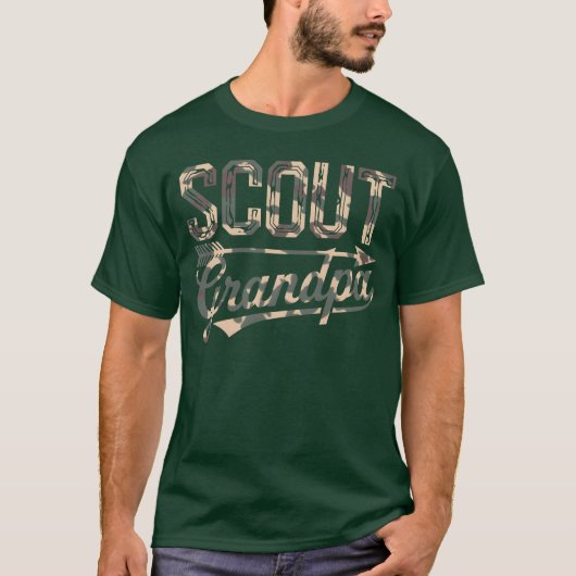 Scoutleider Scouting Kampeeravontuur cadeau T-shirt (Voorkant)