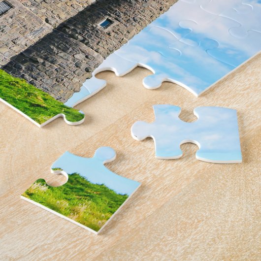 Scrabo tower Newtownards County Down Ireland. Legpuzzel (Zijkant)