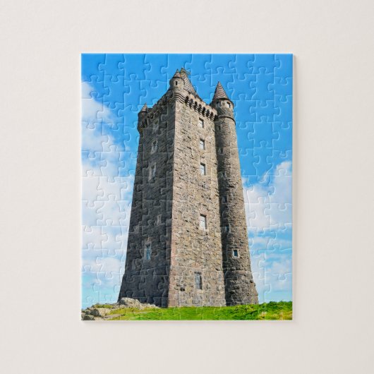 Scrabo tower Newtownards County Down Ireland. Legpuzzel (Verticaal)