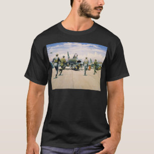 Scramble in Phan Rang door William S. Phillips T-shirt