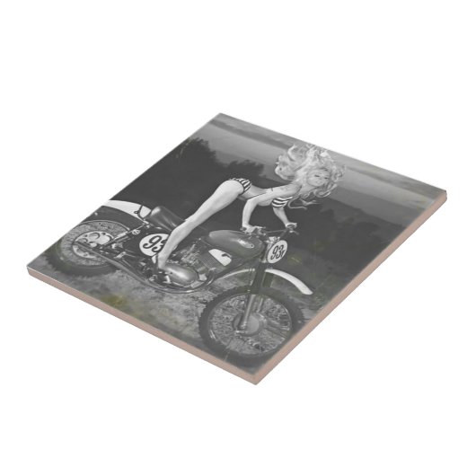  SCRAMBLER EN HOT MODEL. TEGELTJE (Zijkant)