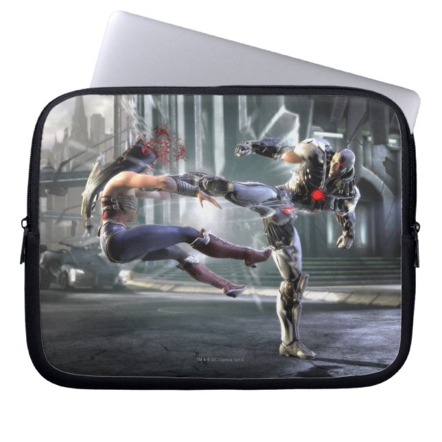 Screenshot: Wonder Woman vs Cyborg Laptop Sleeve (Voorkant)